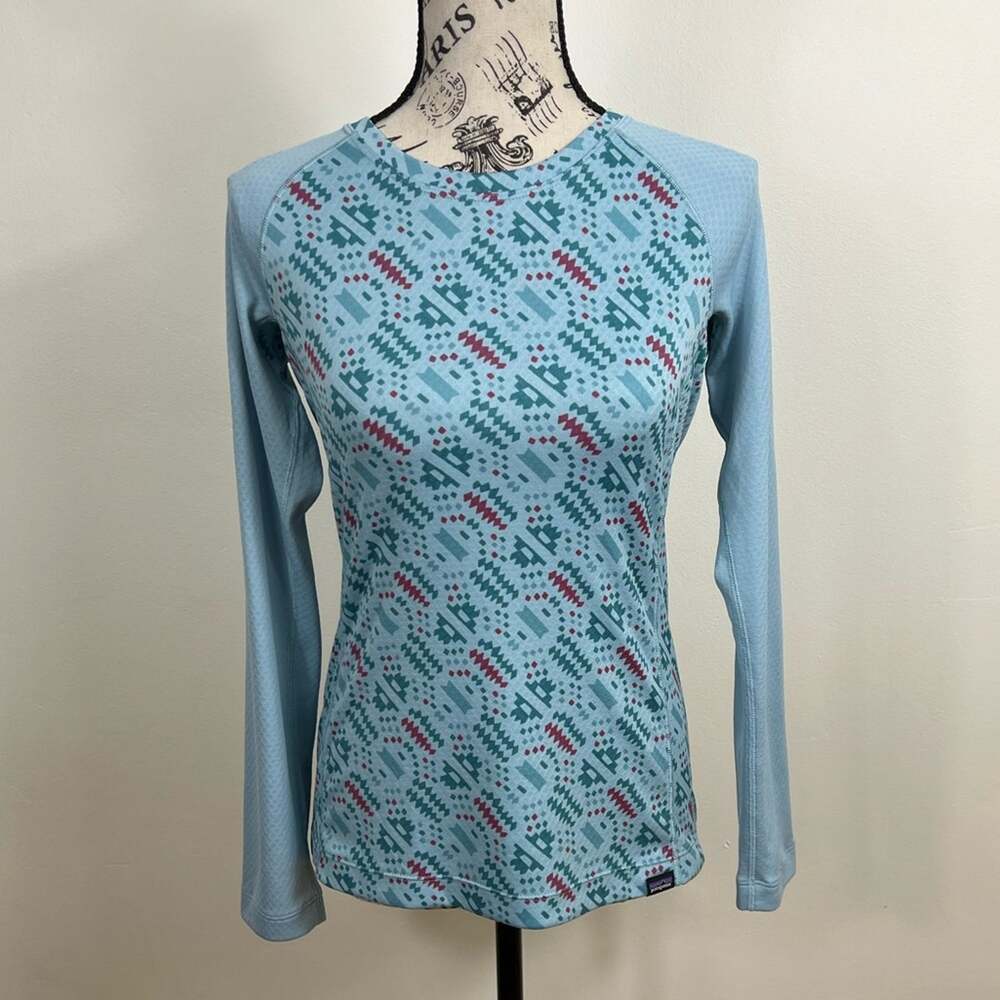Patagonia Capilene Midweight Base Layer for cool to cold Blue long sleeve Top